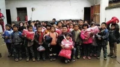 旧物传爱心、助人圆梦情，这是一封活动倡议书！(图2)